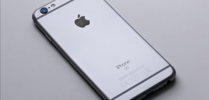 Apple начала оплачивать компенсации за замедление айфонов