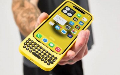 Фанат смартфонов BlackBerry выпустил чехол-клавиатуру Clicks для iPhone Фанат смартфонов BlackBerry выпустил чехол-клавиатуру Clicks для iPhone